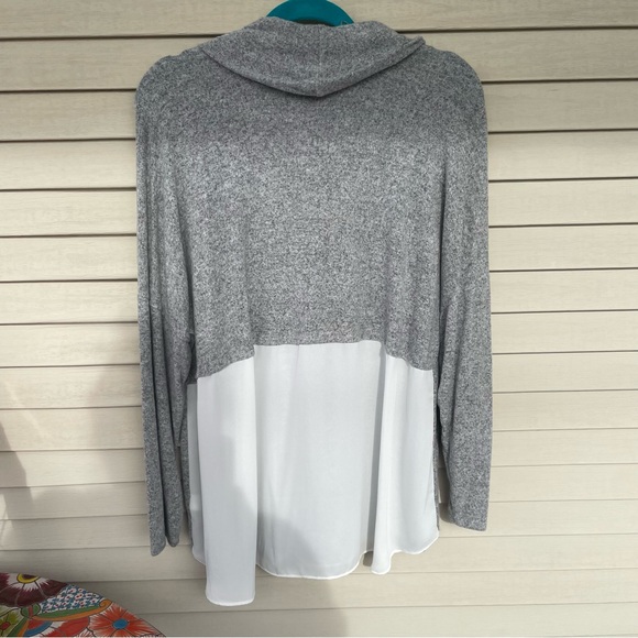 Fashion to Figure Cowl Neck Top Size 1 (1X) - Picture 5 of 10